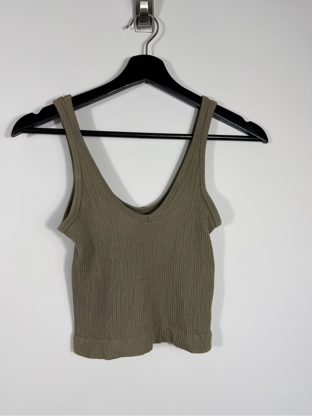 Urban Outfitters Out From Under Olive Ribbed Crop Tank Top NWT Size L